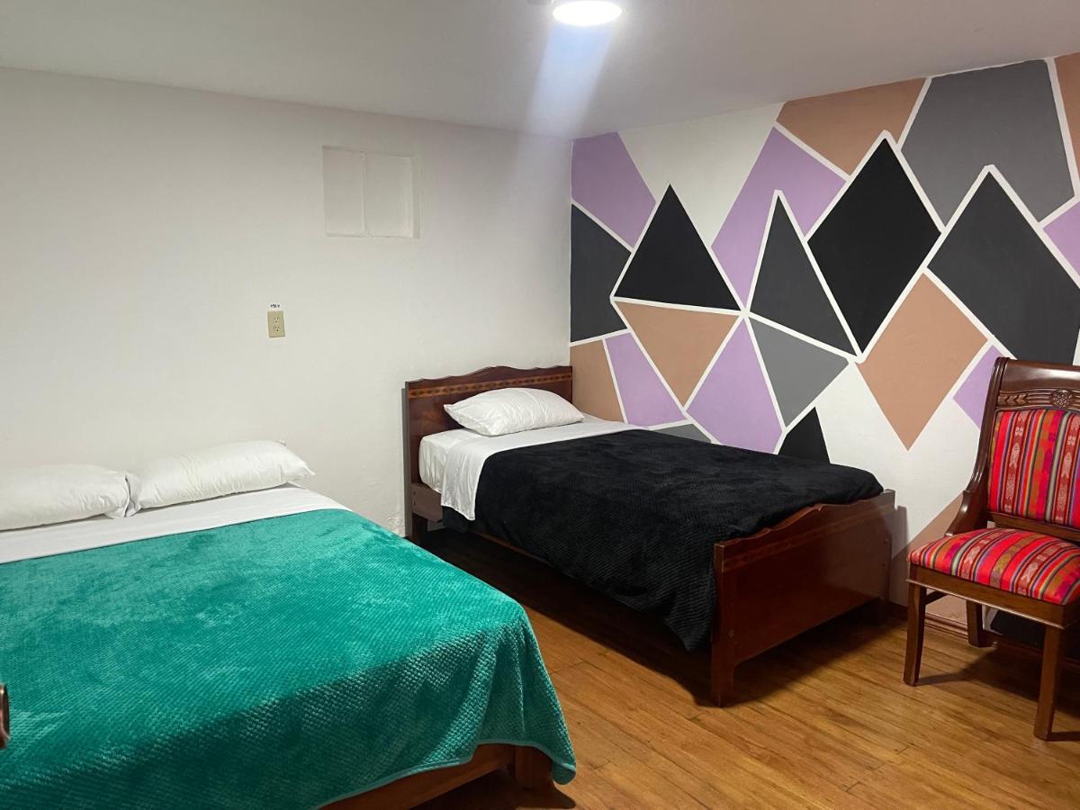 El Jardin Escondido Party Hostel Baños Екстериор снимка