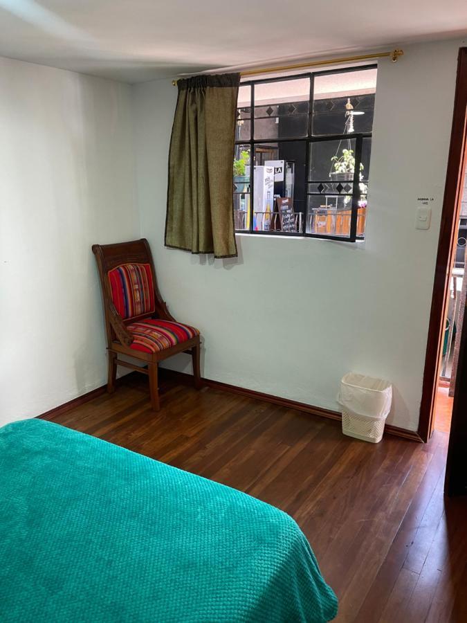El Jardin Escondido Party Hostel Baños Екстериор снимка