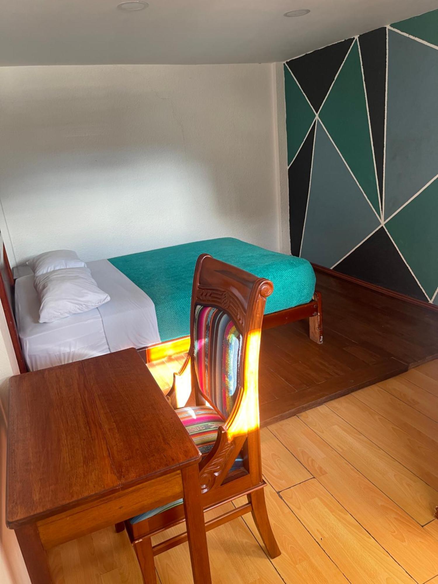 El Jardin Escondido Party Hostel Baños Екстериор снимка